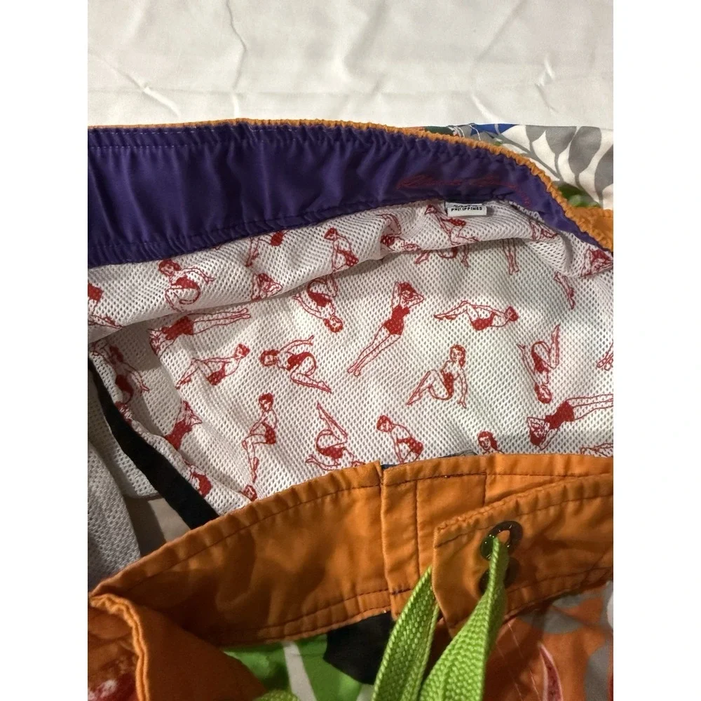 Robert Graham Men Swim/Board Lined Trunks Multi-Colored Flowers Size 36